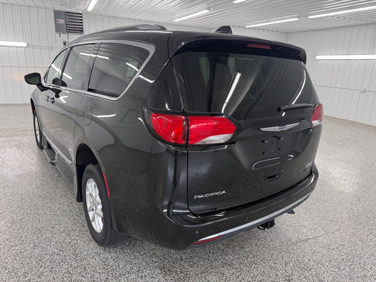 2020 Chrysler Pacifica — rear three-quarter view